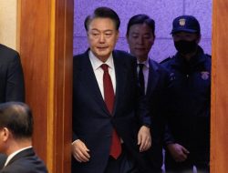 Yoon Suk Yeol ke Penjara Ketegangan Politik di Korea Selatan